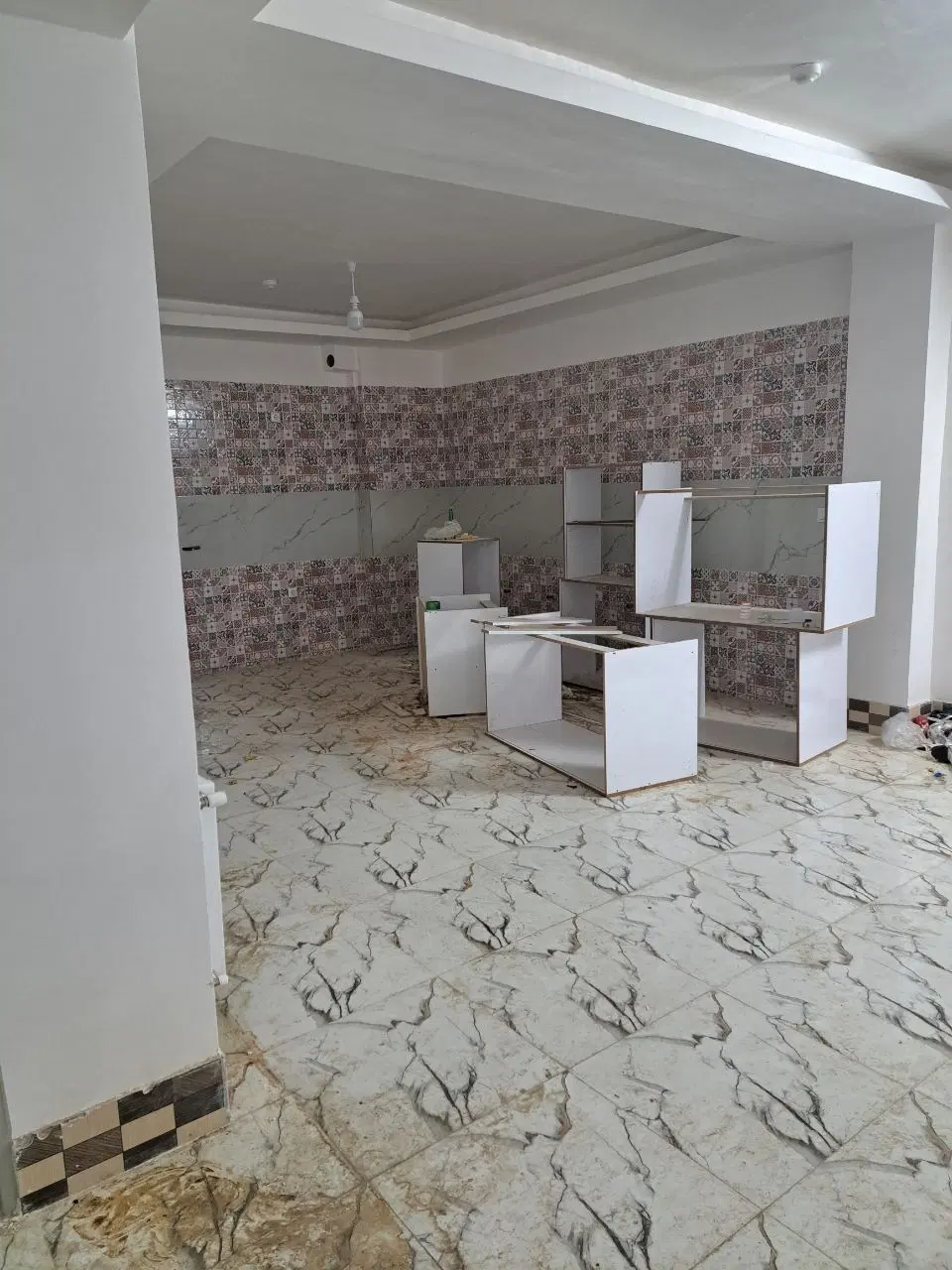 زیباشهر منطقه ۱۱ انتهای شورا ۲۰متری دوم اجاره