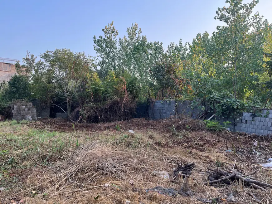 زمین مسکونی
