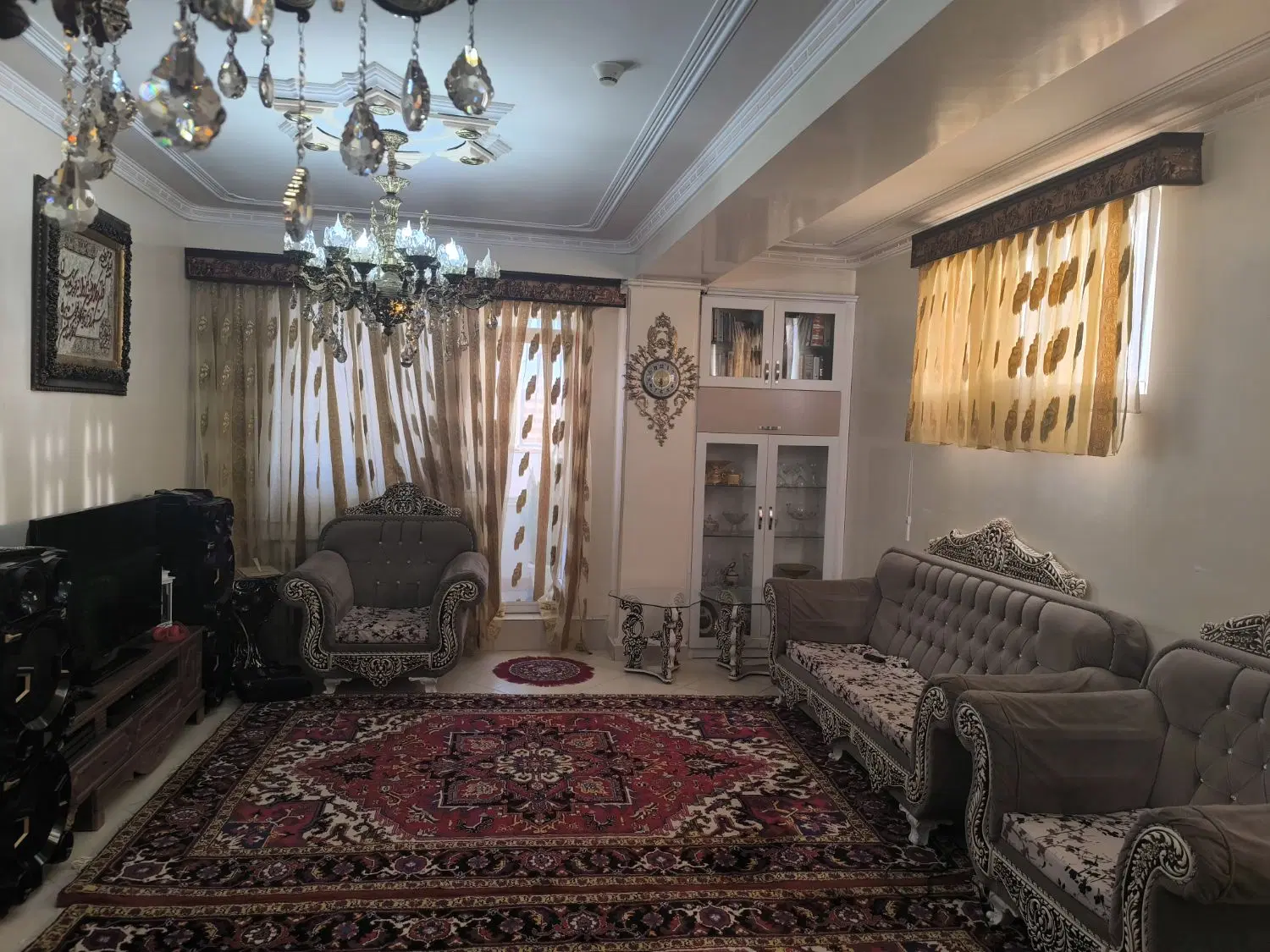 آپارتمان ۹۵ متر، بهار، کوی بهداری (املاک ارک)