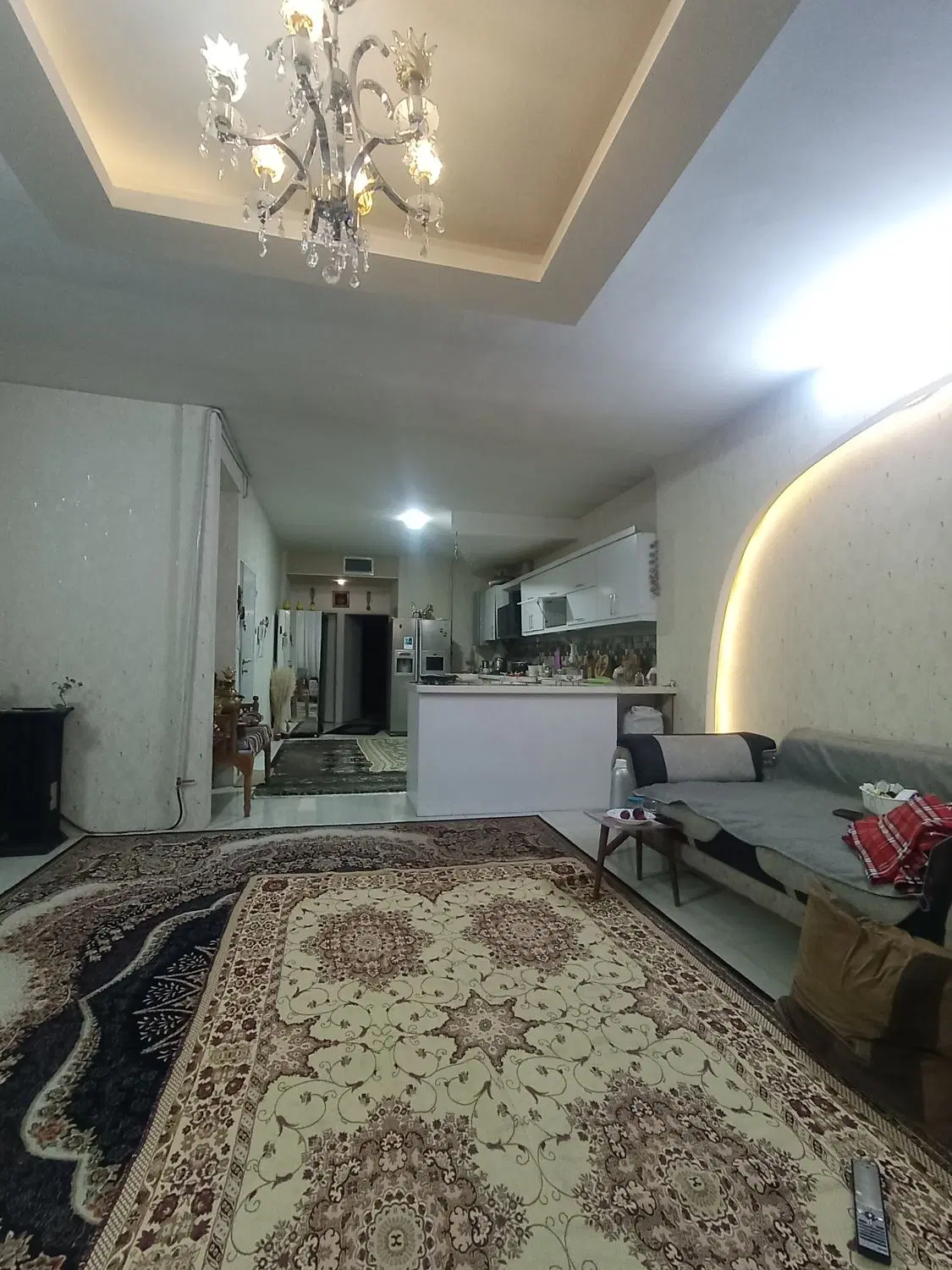 آپارتمان فروشی کشاورز