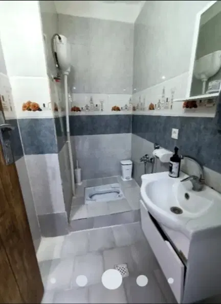 آپارتمان ۸۰متری سندار اصلی