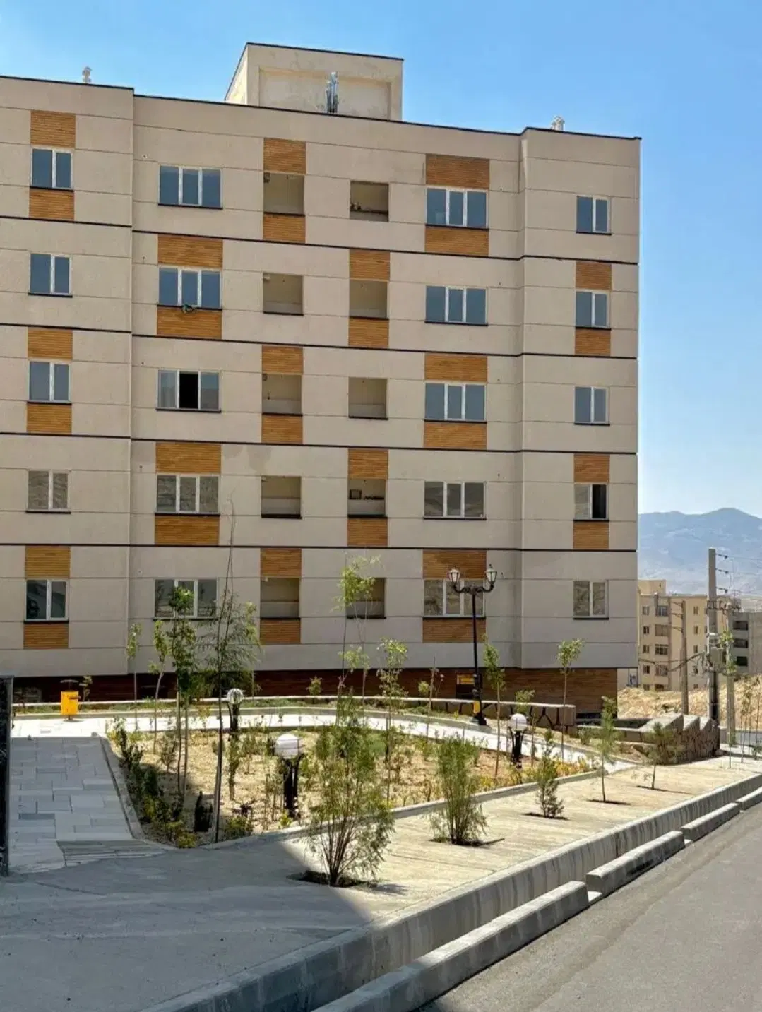 فروش آپارتمان در فاز دو