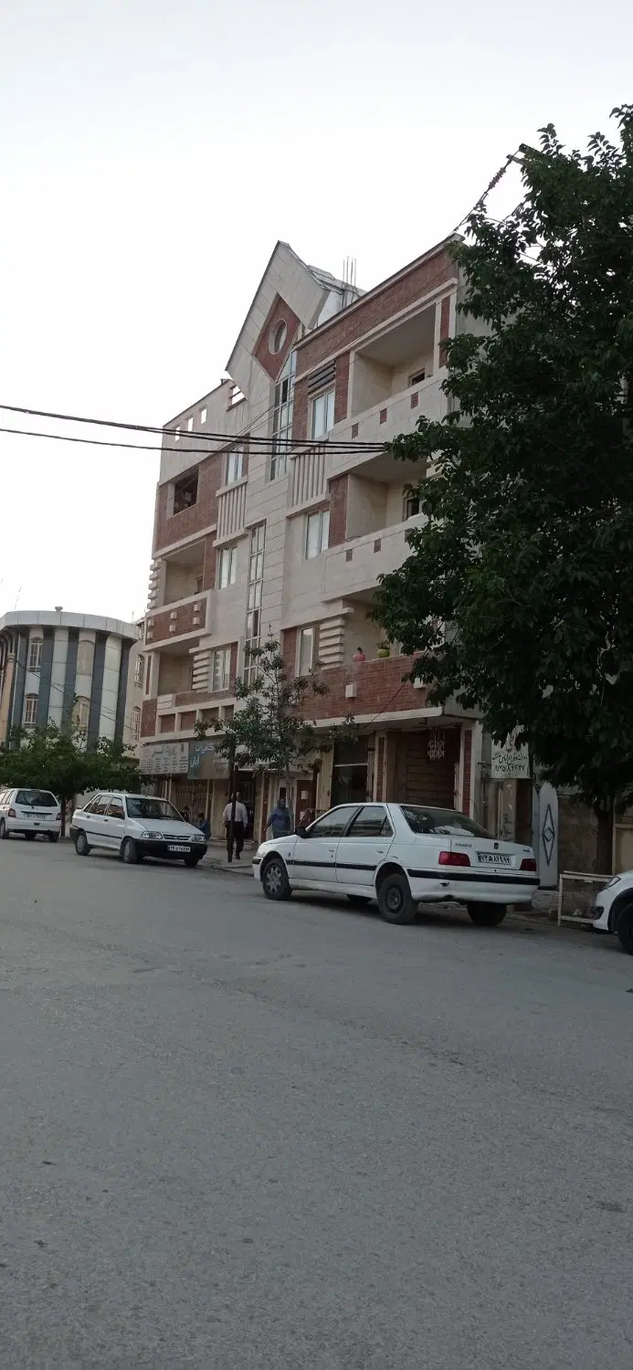 اجاره مغازه سرابتاوه خیابان امام خمینی