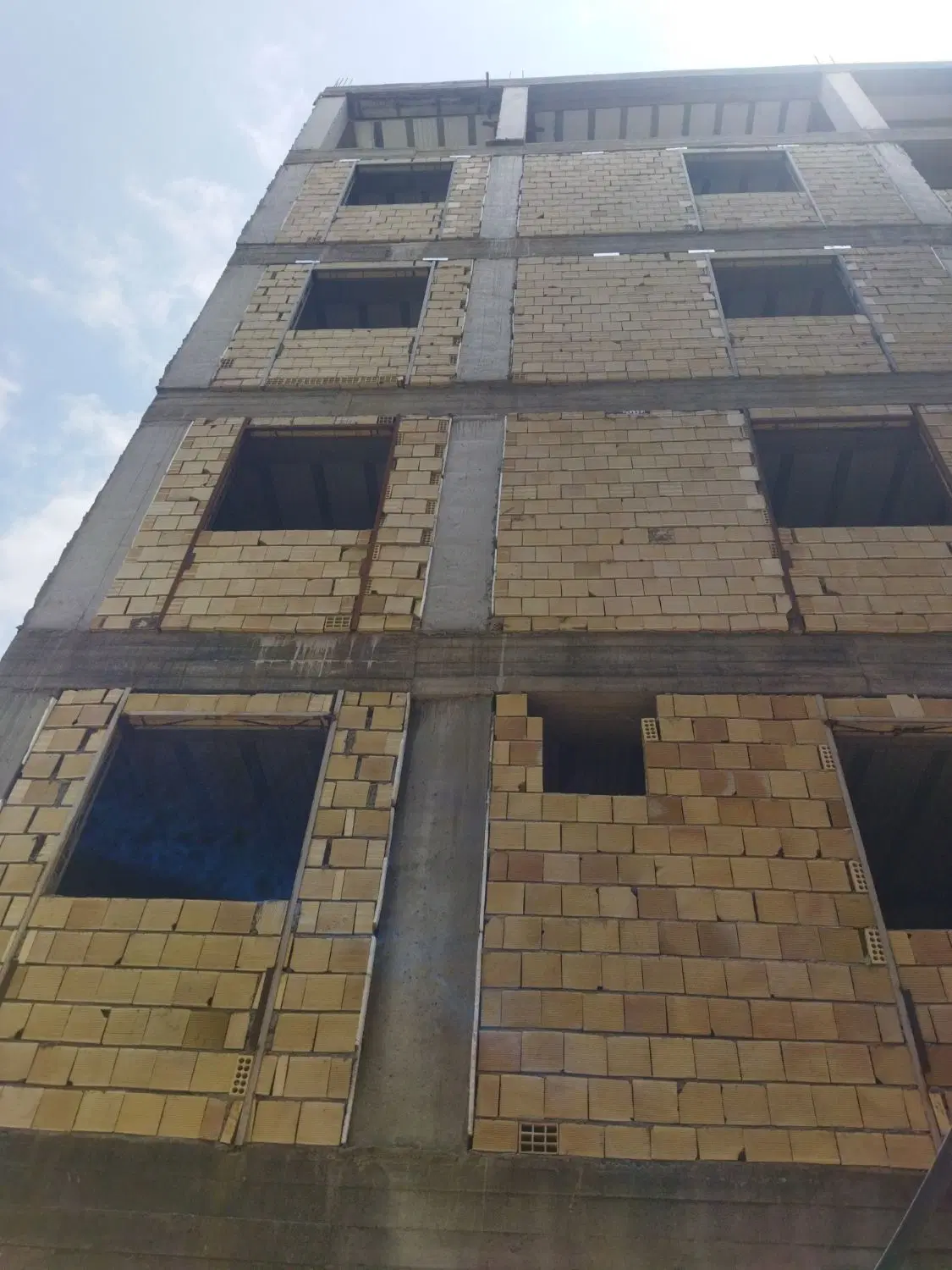 مشارکت،تهاتر، نیازمند سازنده