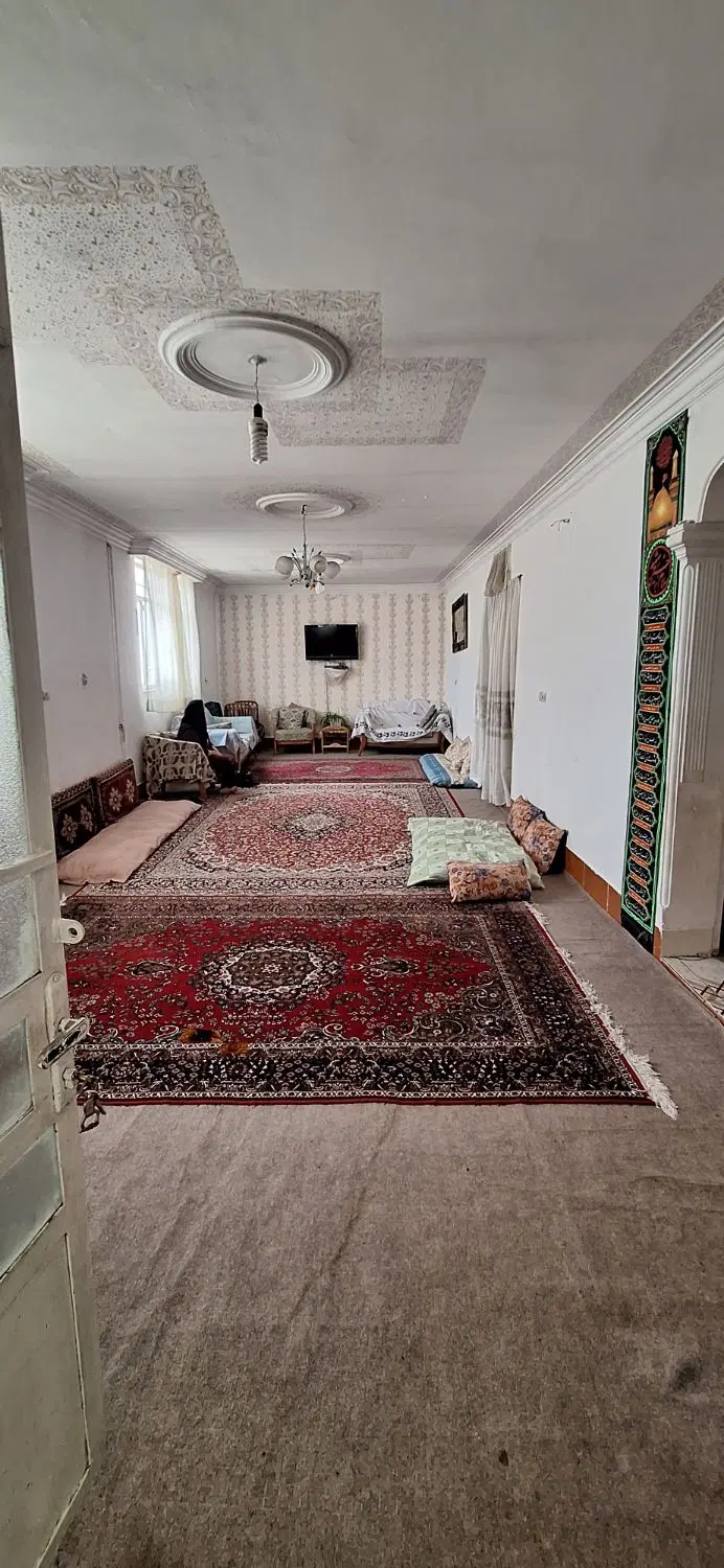 خونه ۱۴۰متری دوخواب