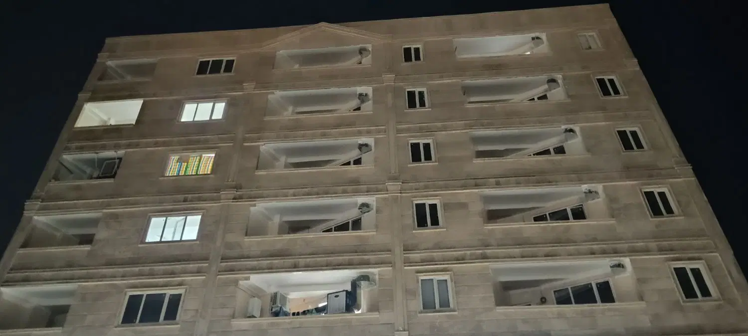 فروش واحد دوخواب خام  منطقه 11گمرک زیباشهر