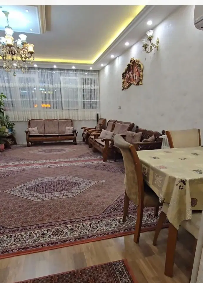 آپارتمان الغدیر ورودی گلشهر
