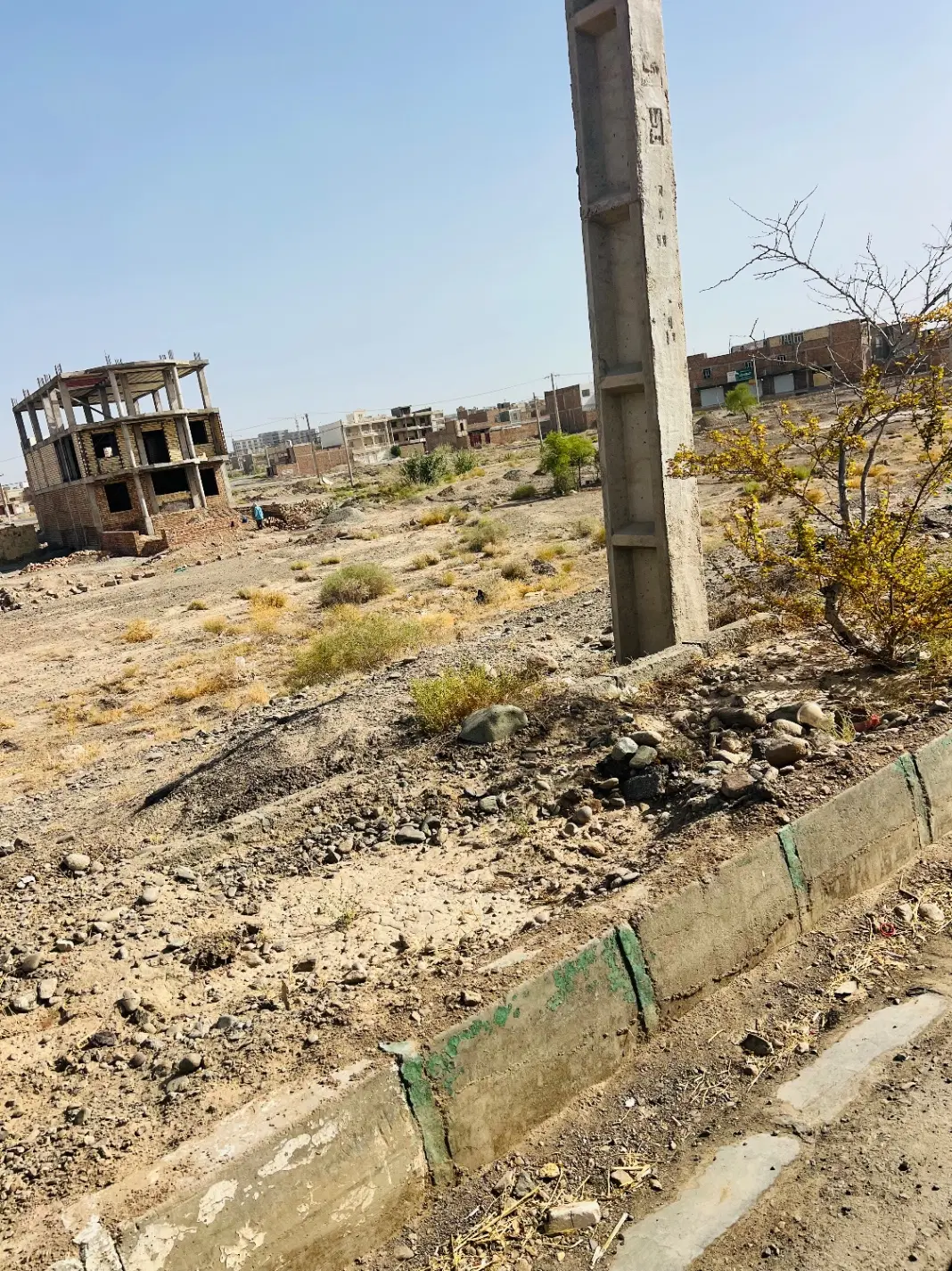 زمین تجاری لب بلوار مکران ایرانشهر