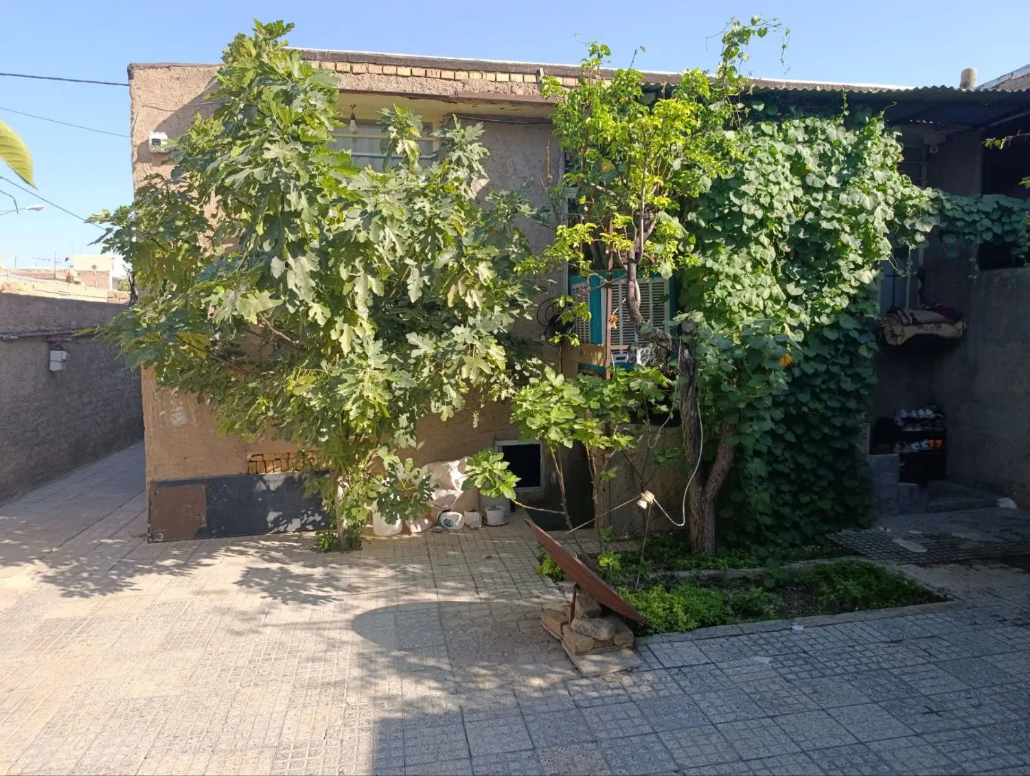 ویلایی 220 متری شکار به قیمت یه ماشین