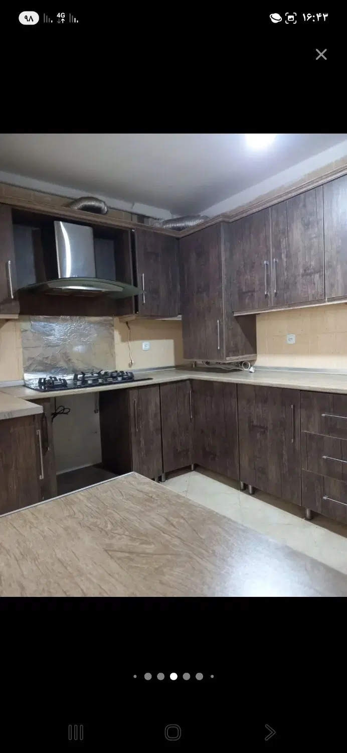 آپارتمان_سند تک برگ_۱۳۹۴_کرامت شمالی