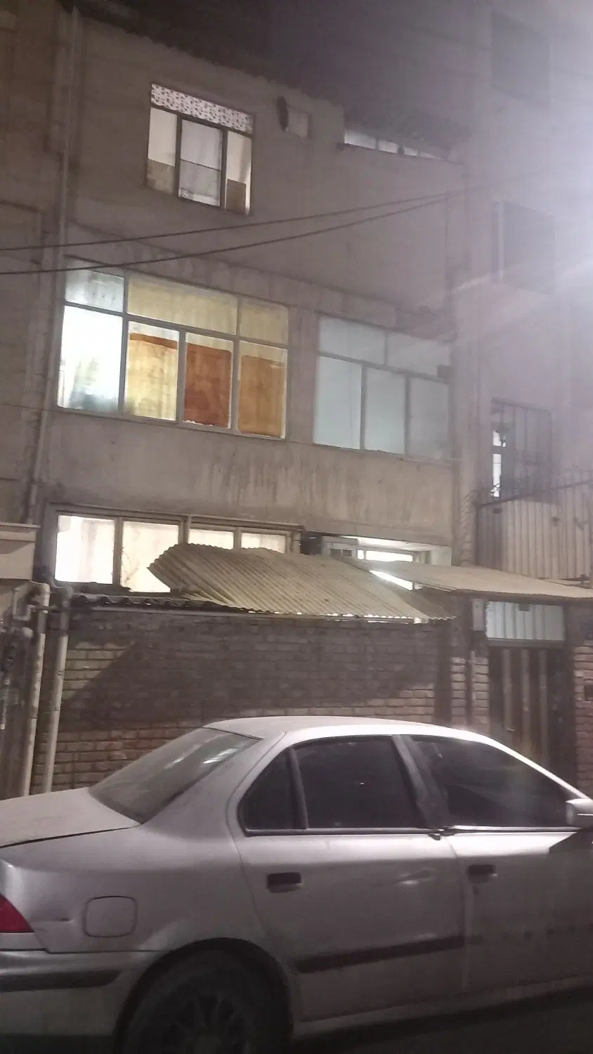 خانه ۶۶ متری در ۳ طبقه نبرد شمالی