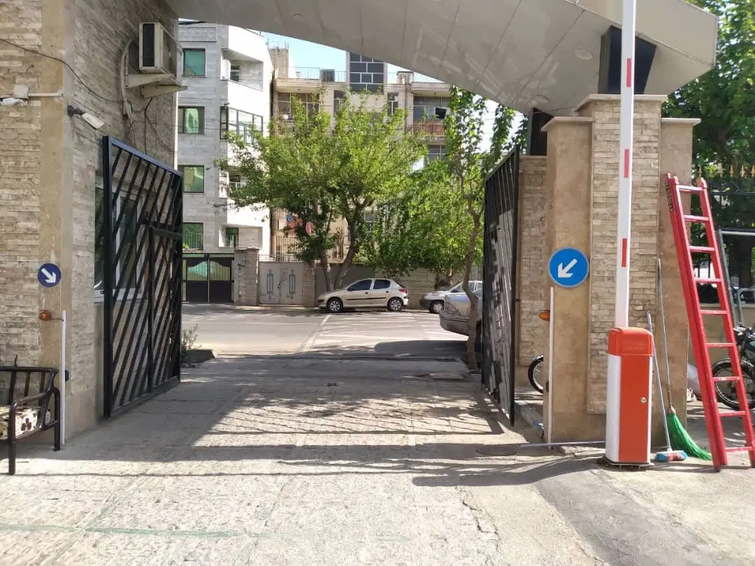 ۶۶متری شیک، تک خواب خیابان شاه پروری