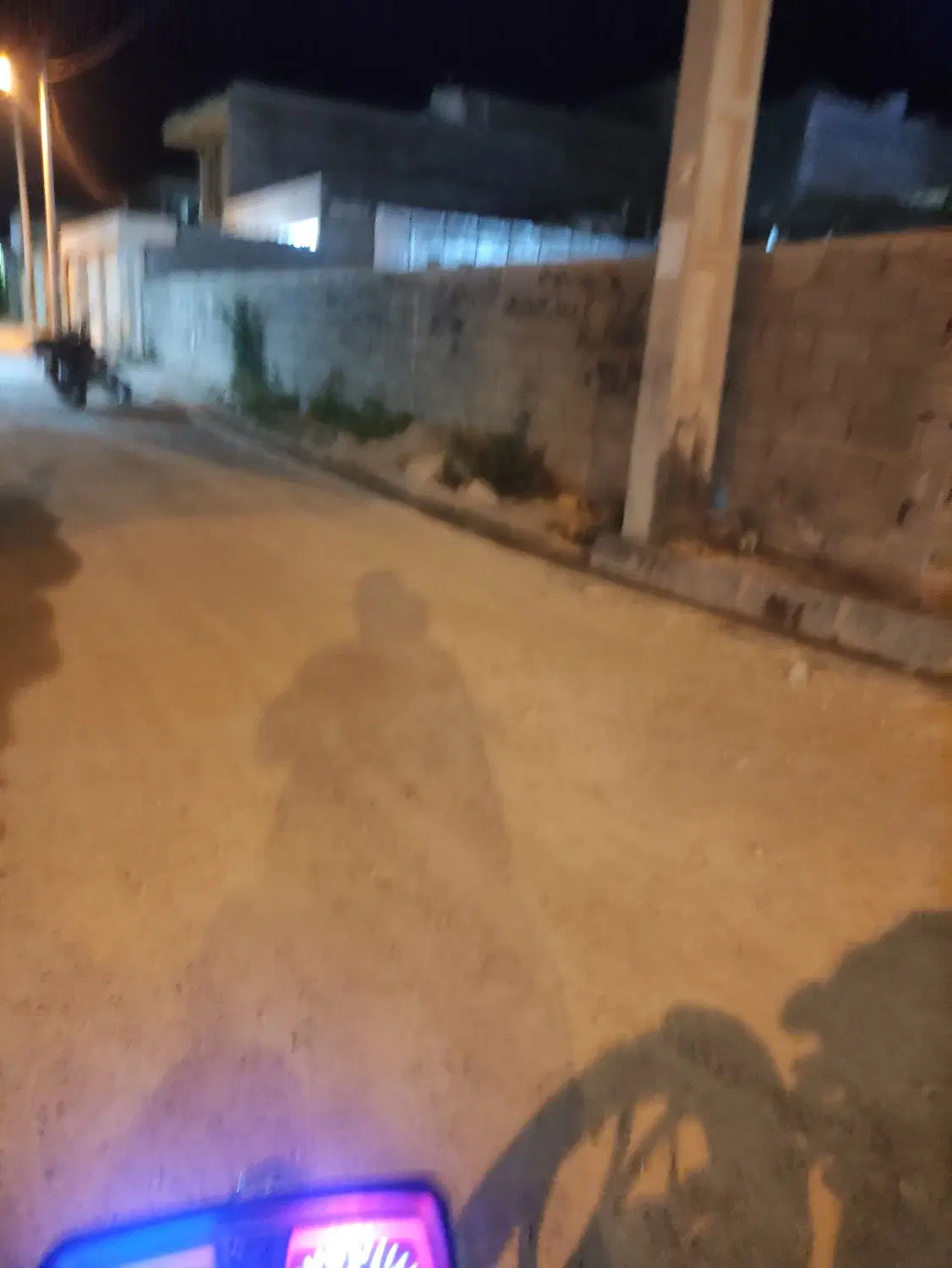 زمین خیابان اصلی بیژن گرد