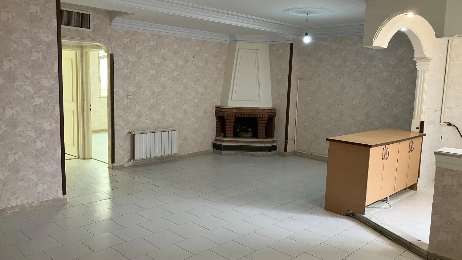 رهن و اجاره واحد ۹۲ متری دهقانویلای اول