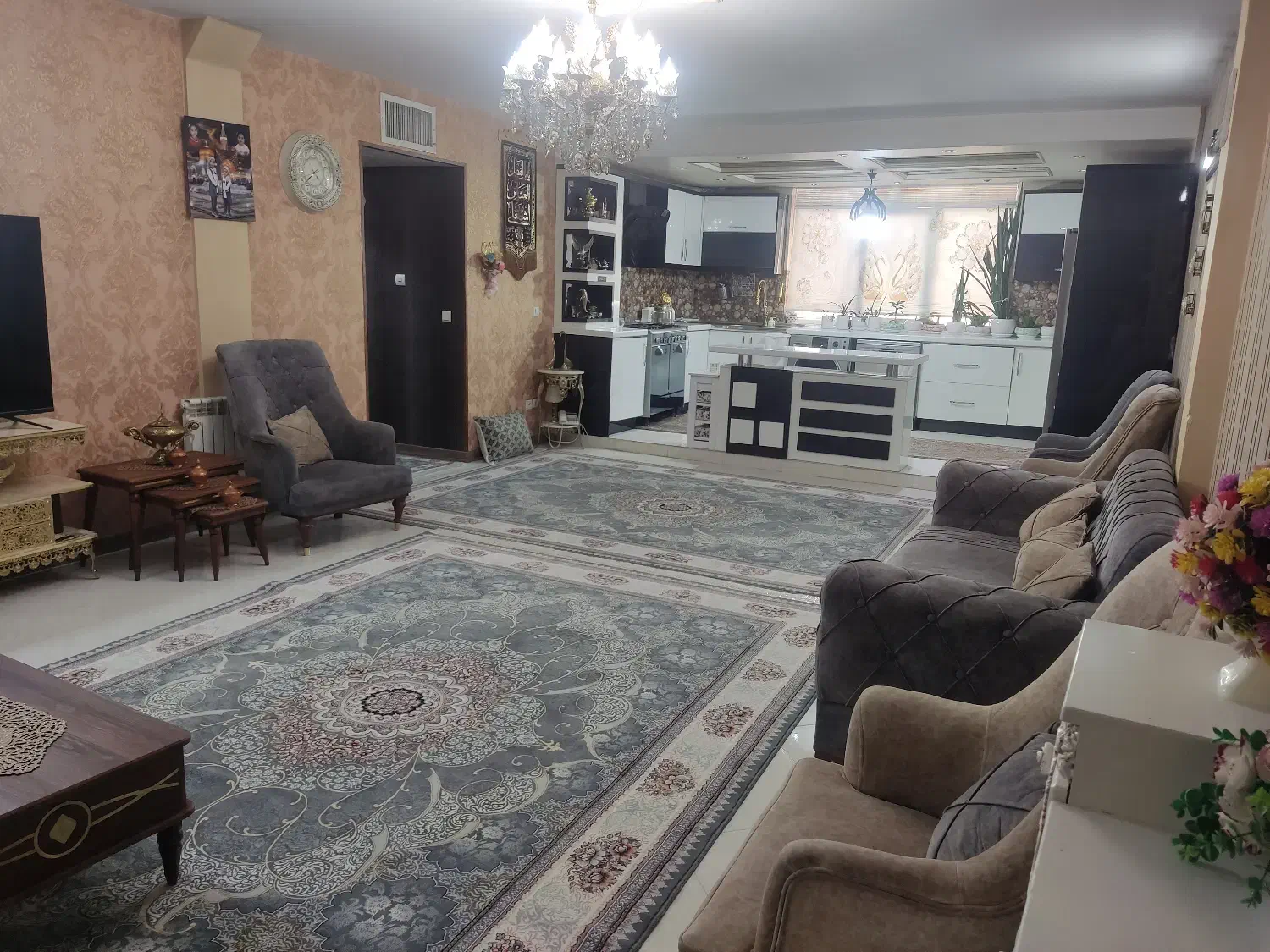 آپارتمان ۹۲ متری فروشی