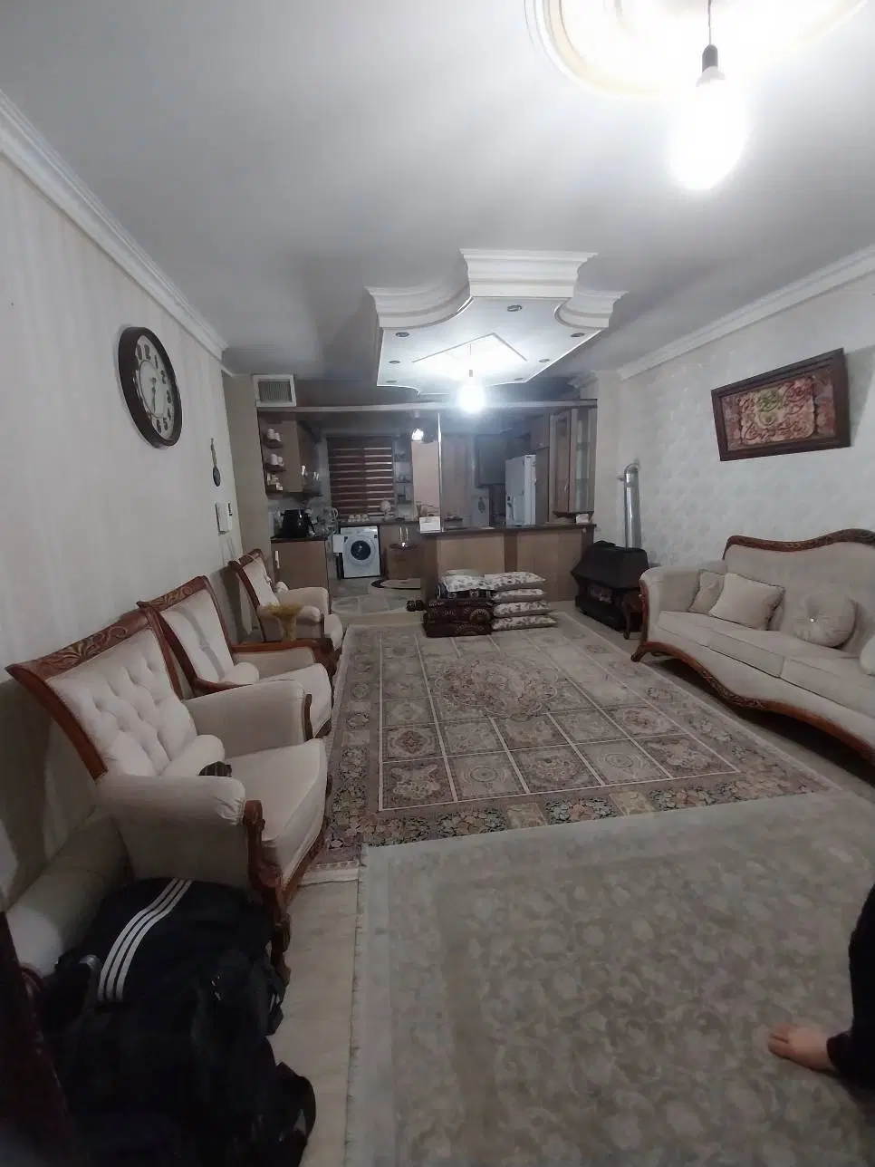 ۷۵ متر  دو خواب  پارکینگ ، آسانسور تراس