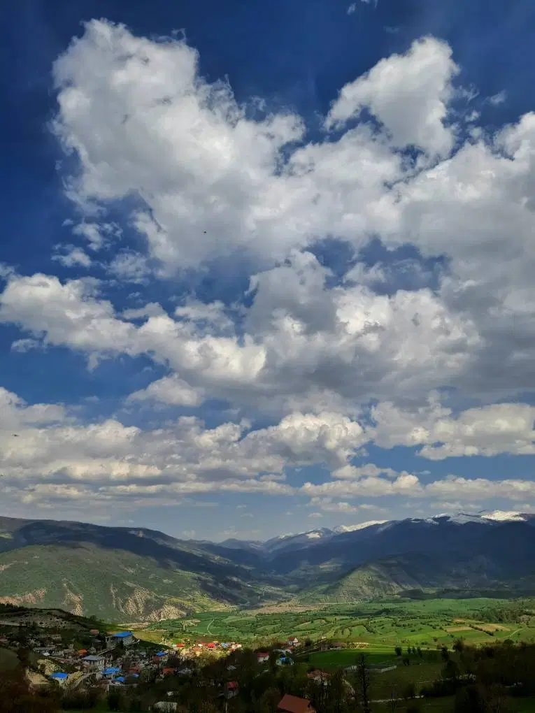 اجاره سوییت روستای آکـرد در هزارجریب نکا