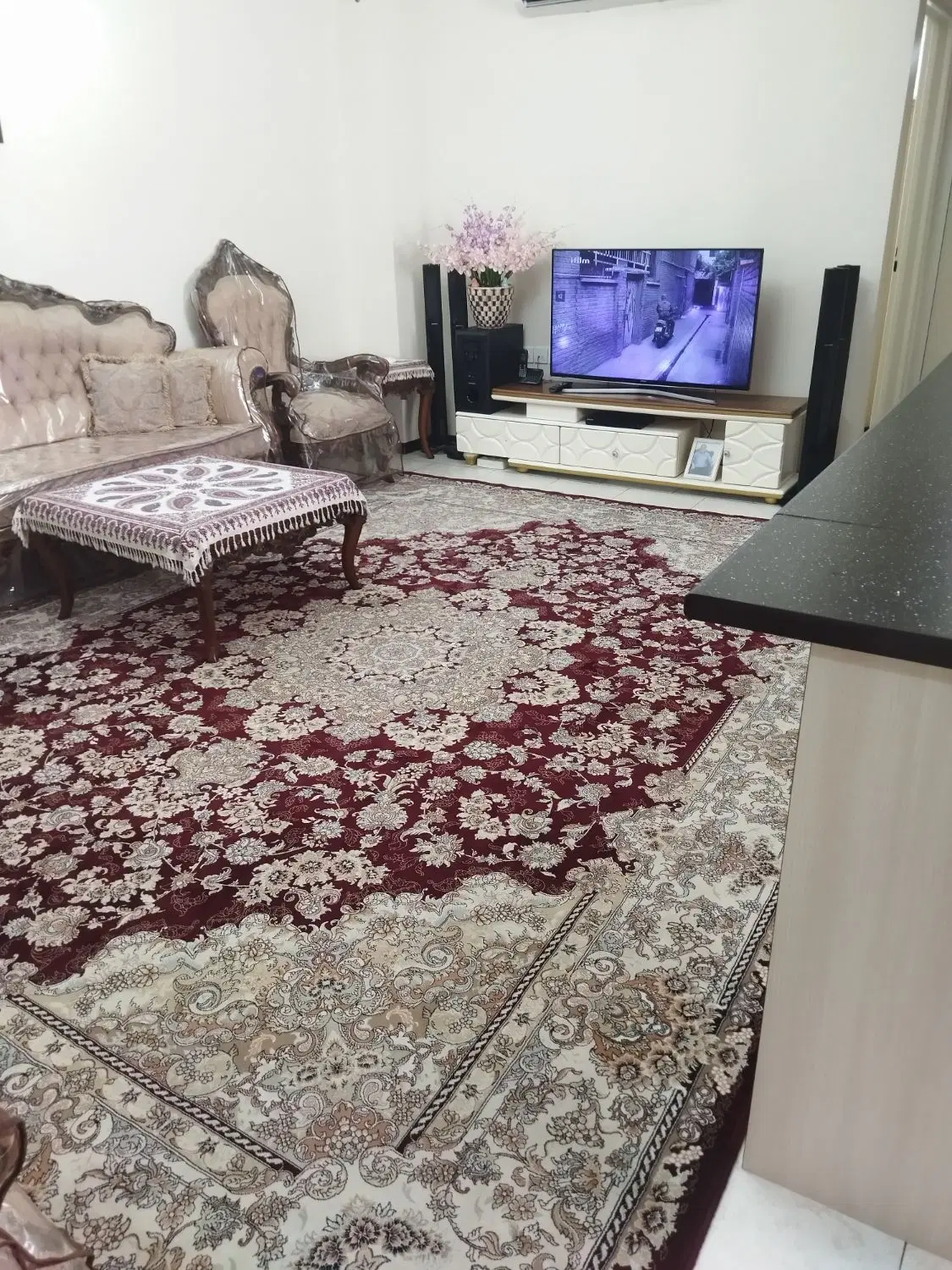 اجاره آپارتمان تک واحدی ۶۱ متری