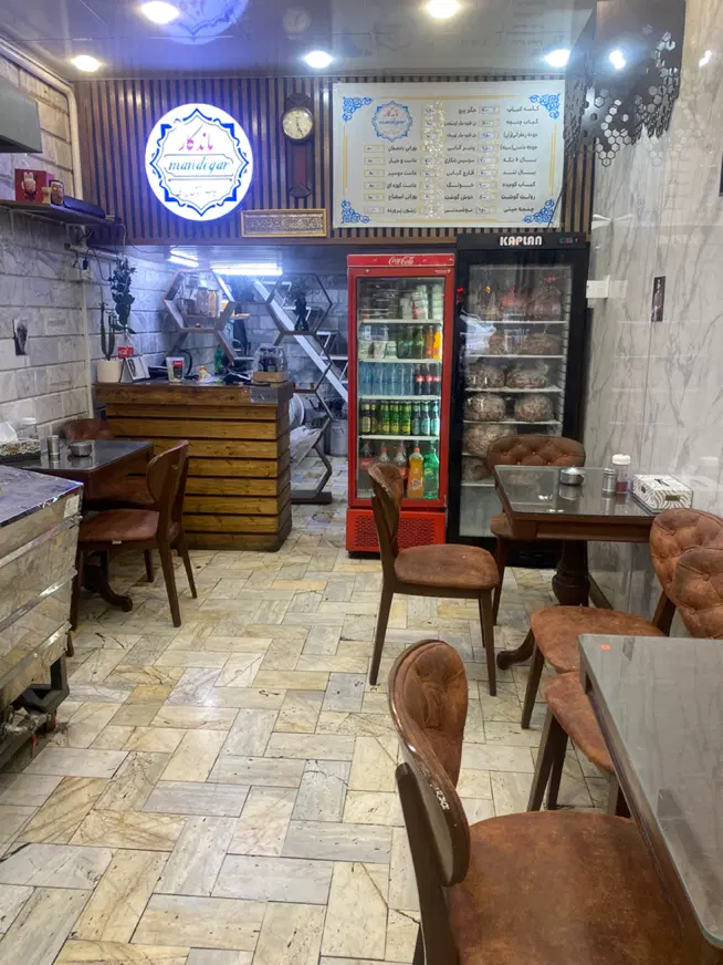 مغازه  ۵۰ متری