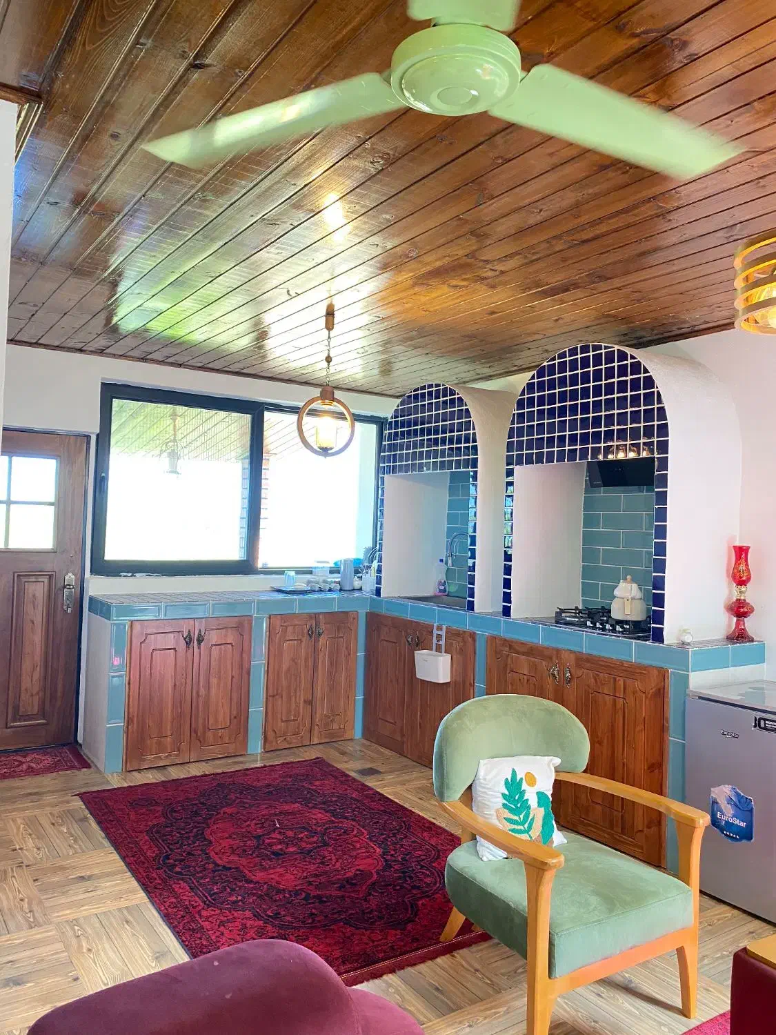 کلبه جکوزی دار