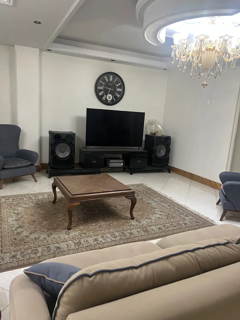 اپارتمان شاد اباد ۹۸ متری دو خواب