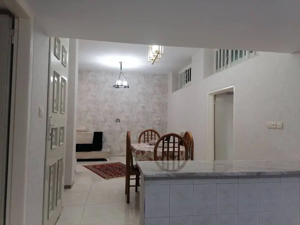 منزل.طبقه دوم.دو خوابه.واقع در خیابان شهید کا ووسی