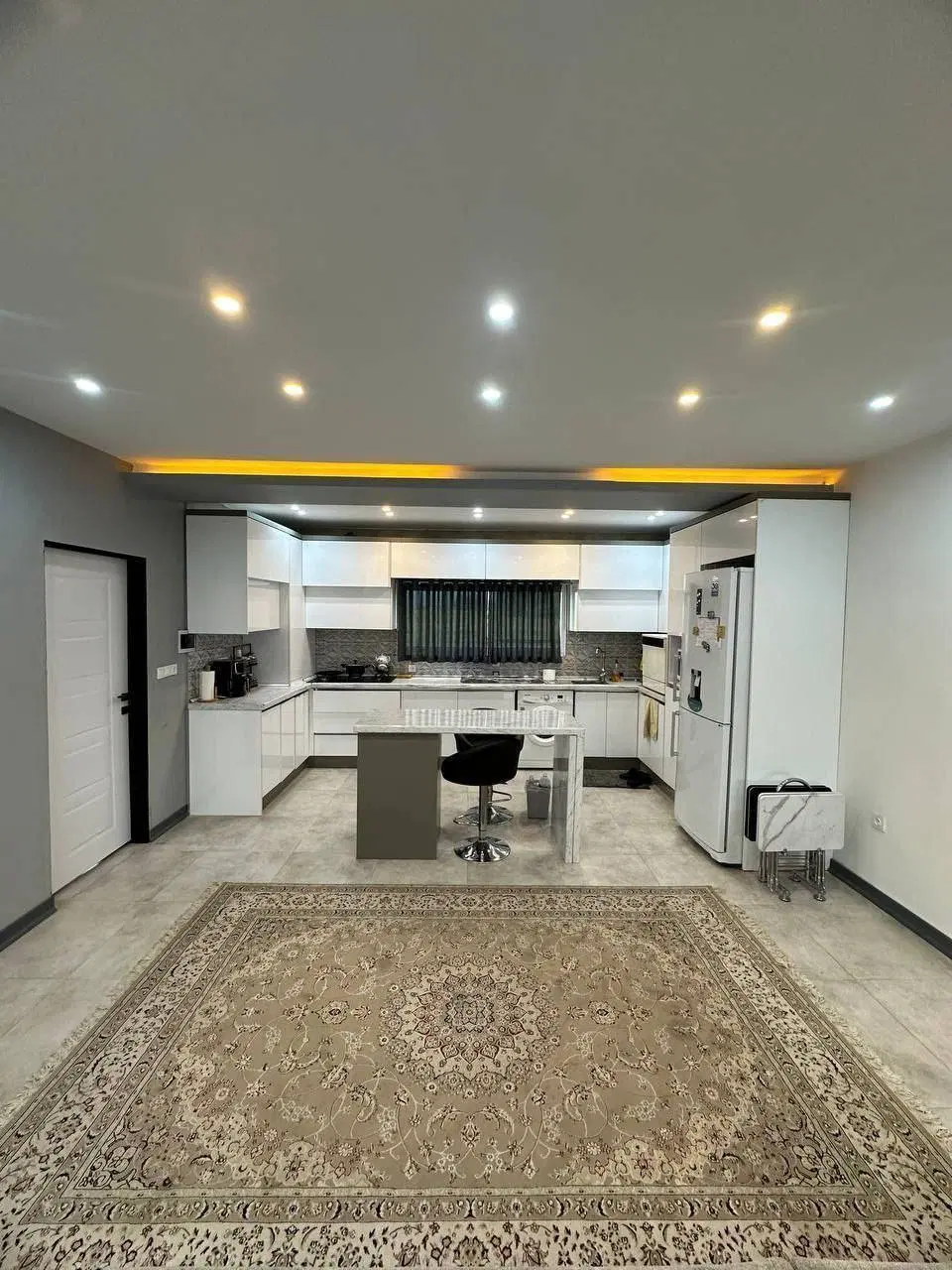 فروش ویلا دوبلکس استخر جکوزی مبله سنددار شهرک جنگل