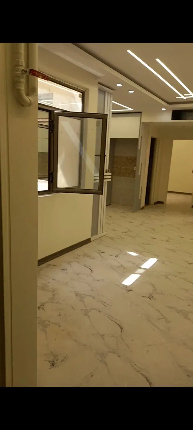 یک واحد اپارتمان مسکونی