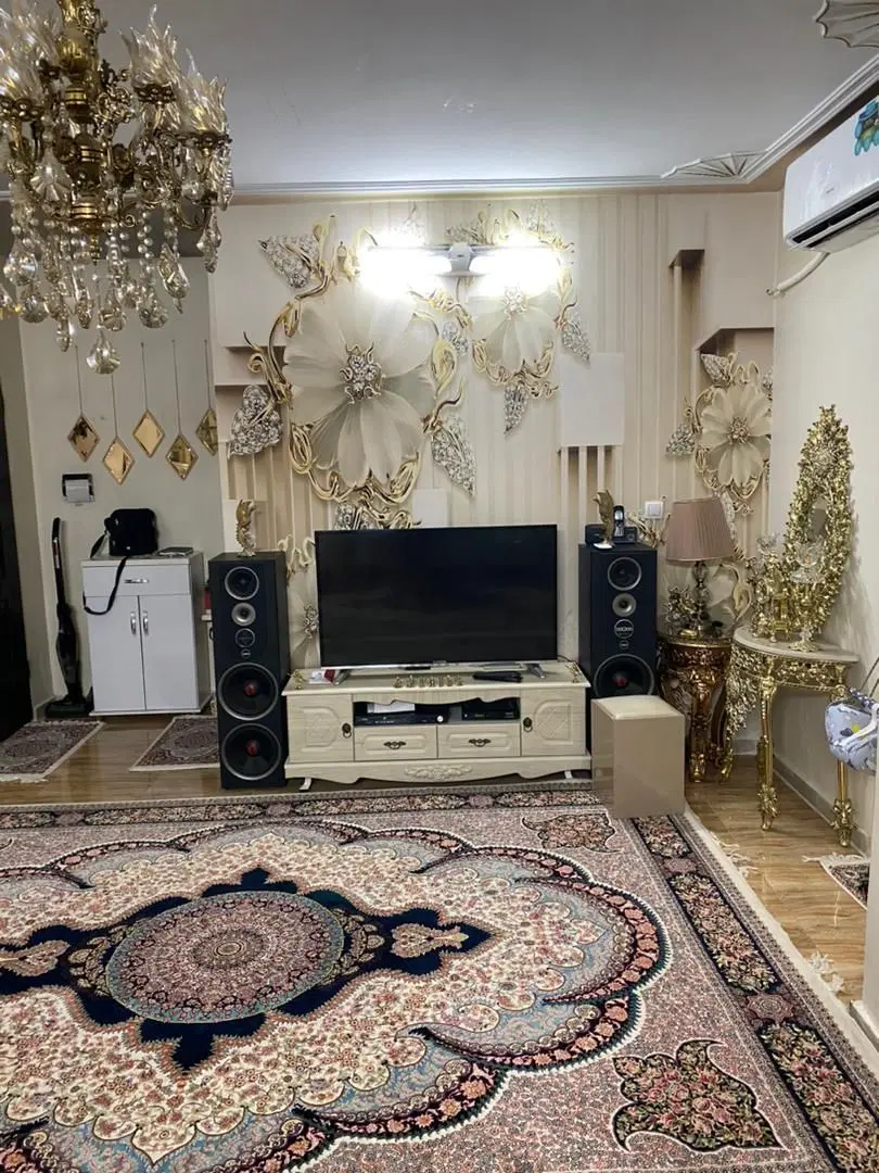 سبزدشت آپارتمان فروشی طبقه اول جلو