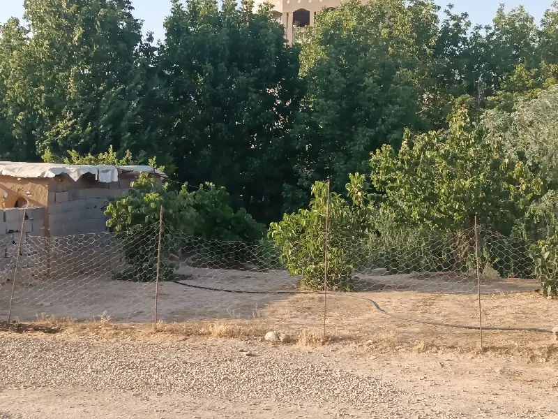خانه دوطبقه 380متر زمین هر طبقه 200زیر بنا