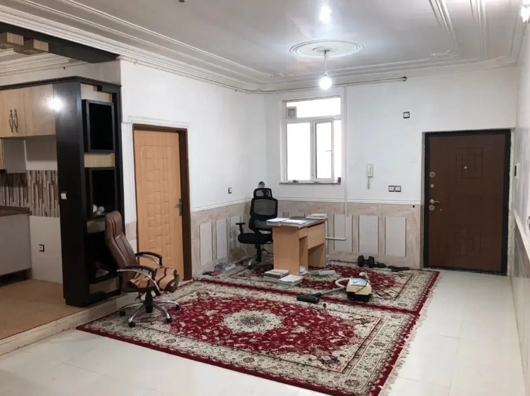 آپارتمان ۱۰۰متری معلم