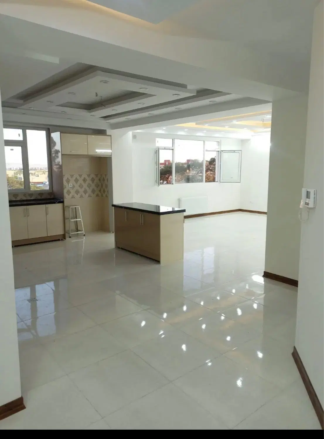 اپارتمان 135متری 3خواب انتهای نواب