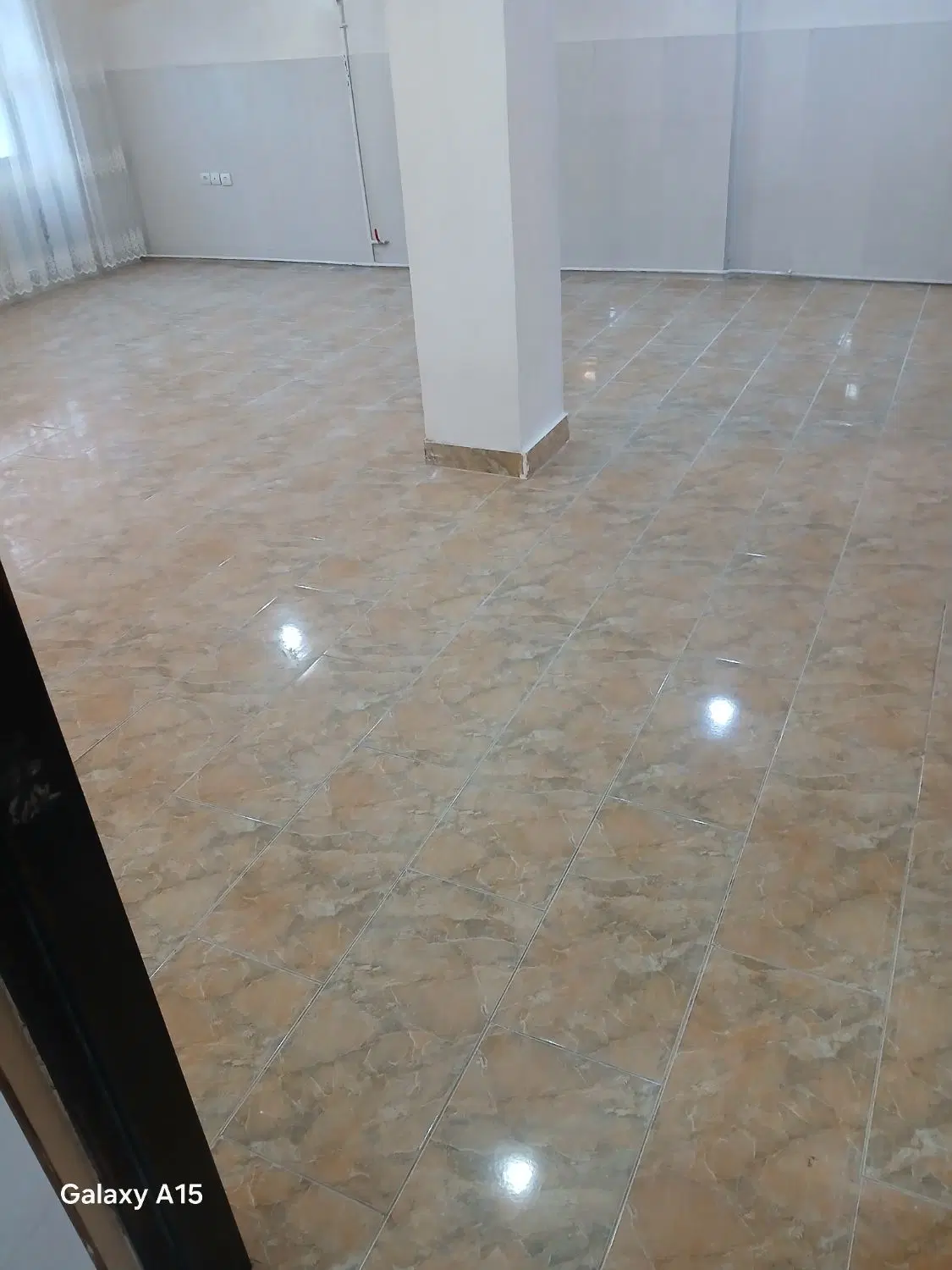 خانه راه جدا از بیرون حضرت پور متین