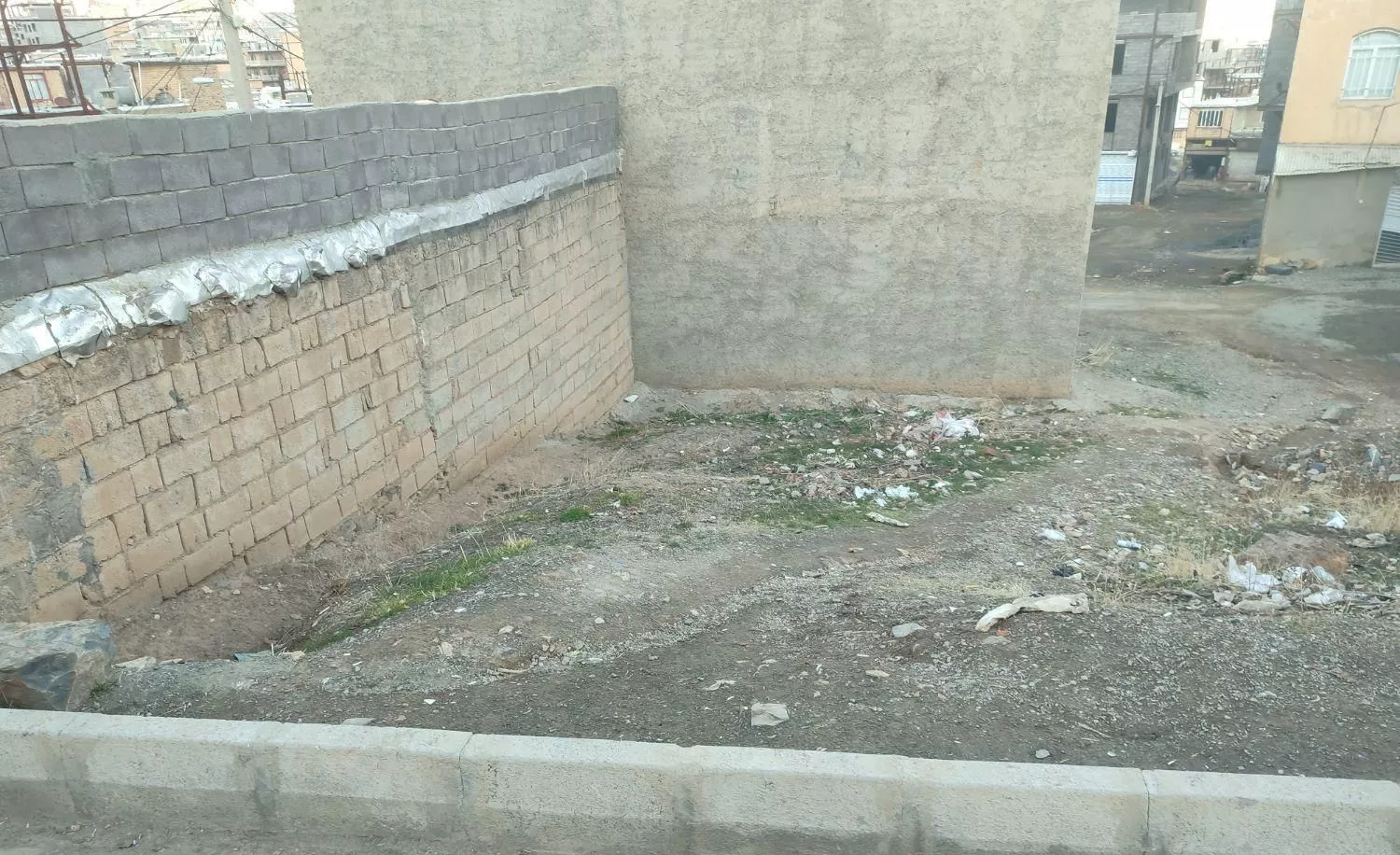 زمین حسن اباد۱۰۰متری خیابان ون