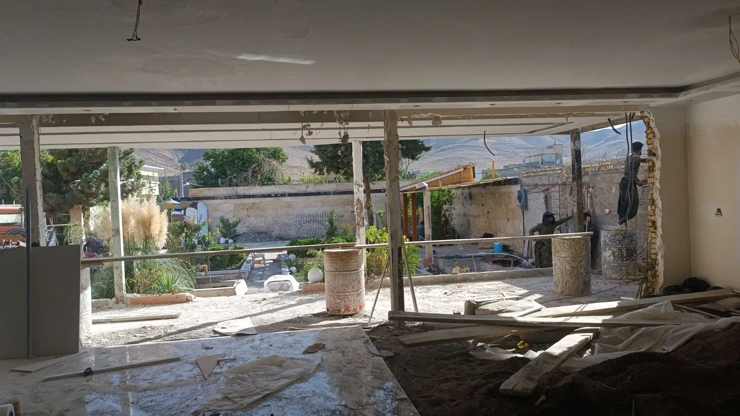خانه  ۳۷۰ متری حاشیه کاشانی