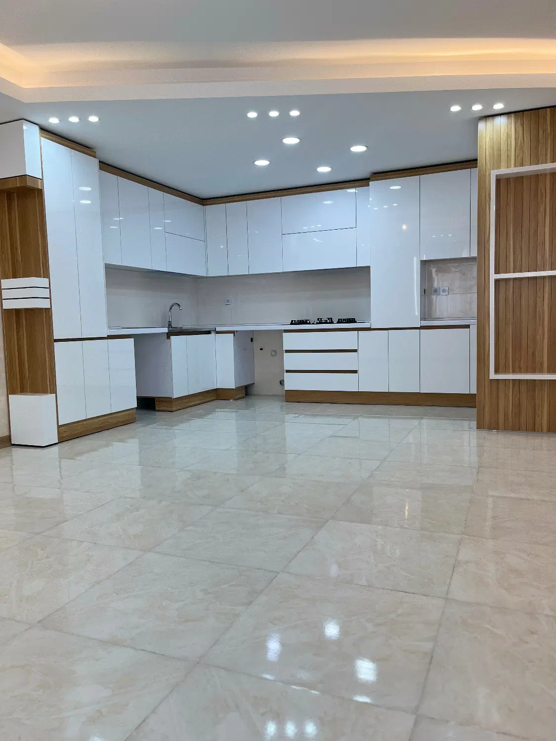 ۳ خواب خوش متراژ _ قیمت مناسب در زاگرس