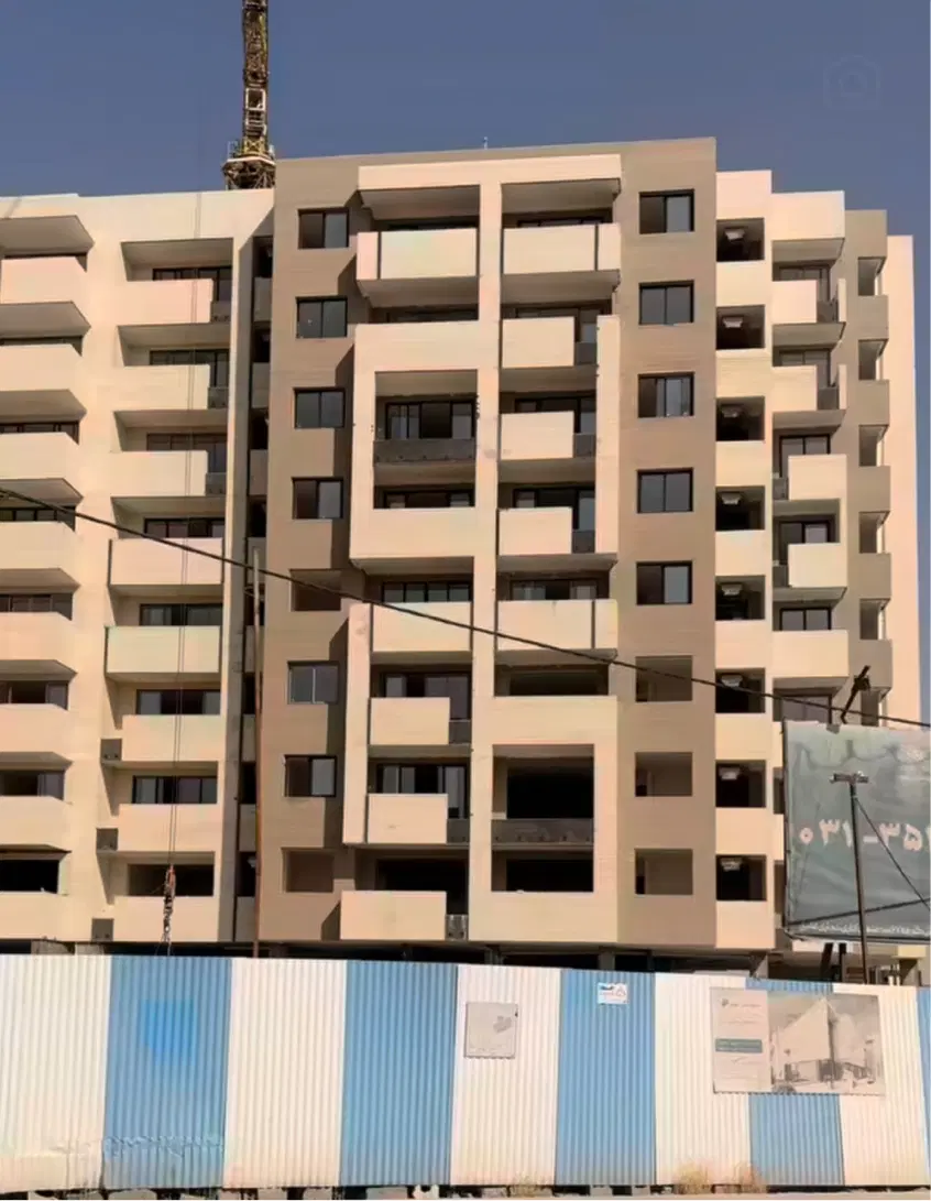 آپارتمان ۹۶ متری شمالی شرقی خیابان گلستان