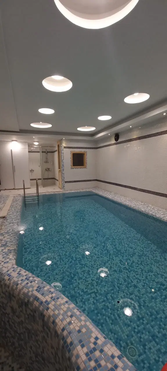 کامرانیه شمالی ۲۲۵ متر تراس قابل چیدمان