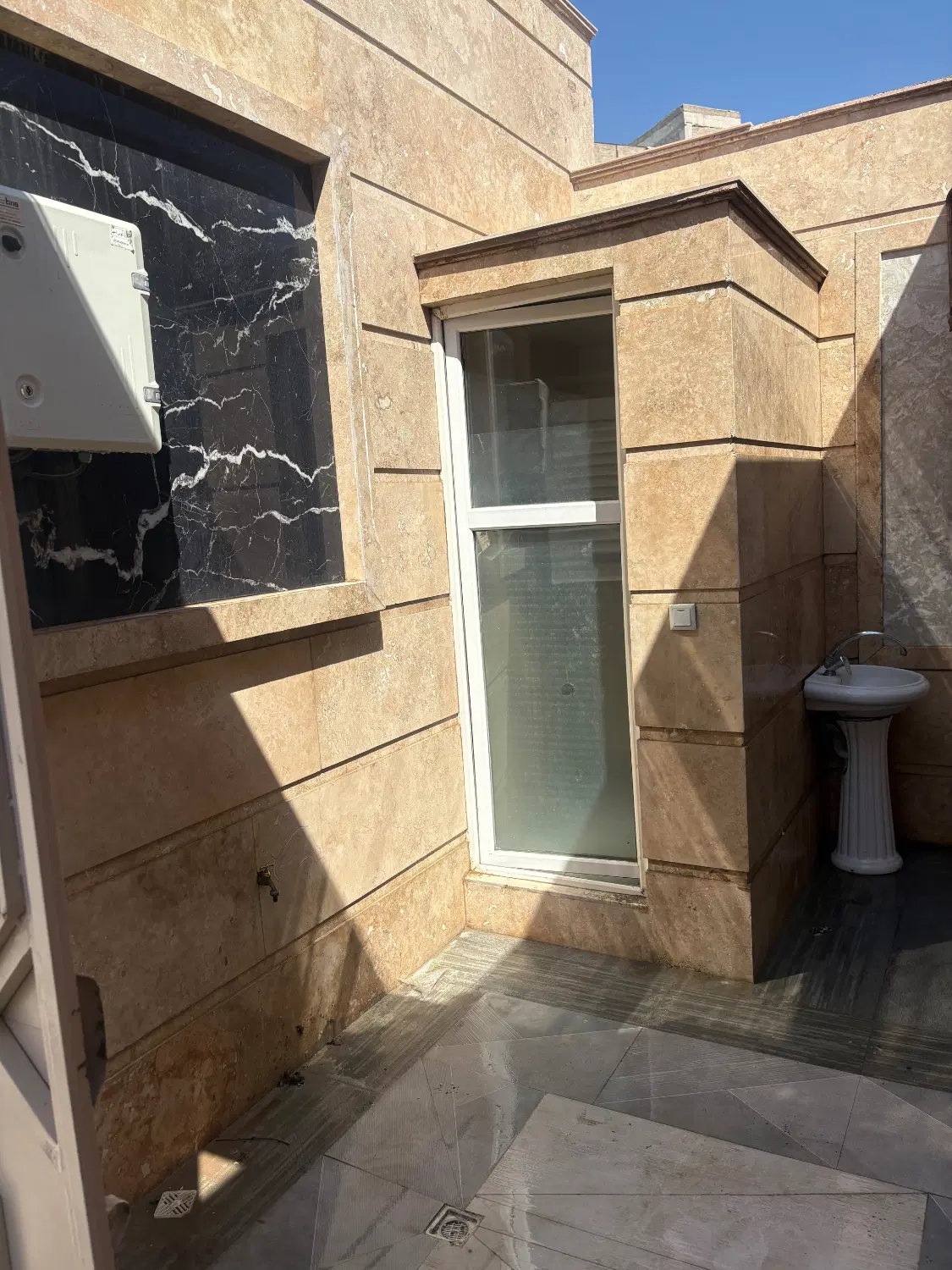 خانه ویلایی اندیشه