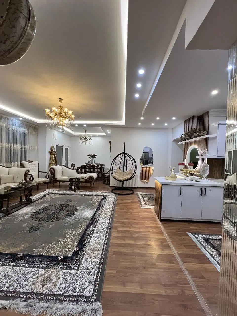 ۹۵ متر فول شیک و ارزنده
