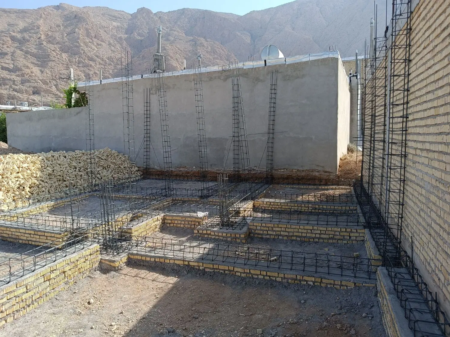 400مترزمین کارگاهی شهرک صنعتی مهرگان توس
