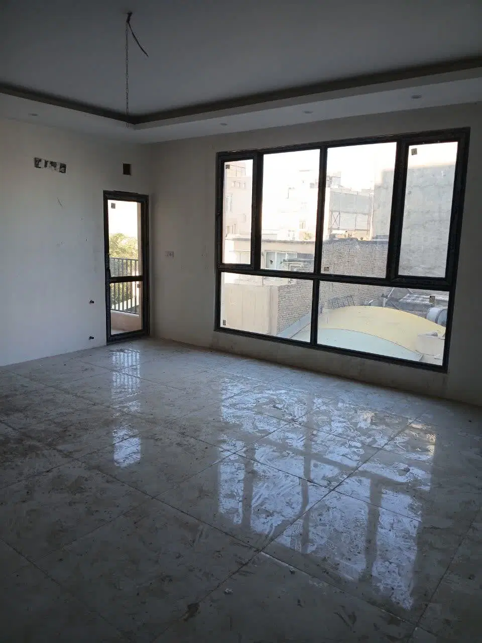۱۱۰ متر مطهری شمالی ۳۶ عبدالمطلب ۱۲ کریمی ۱۶