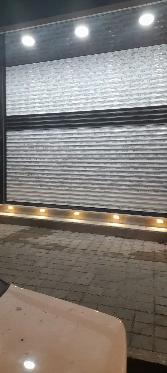 واحد تجاری با موقعیت مناسب