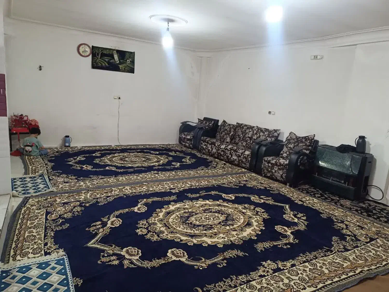 اپارتمان ۱۰۰ متری تک واحدی
