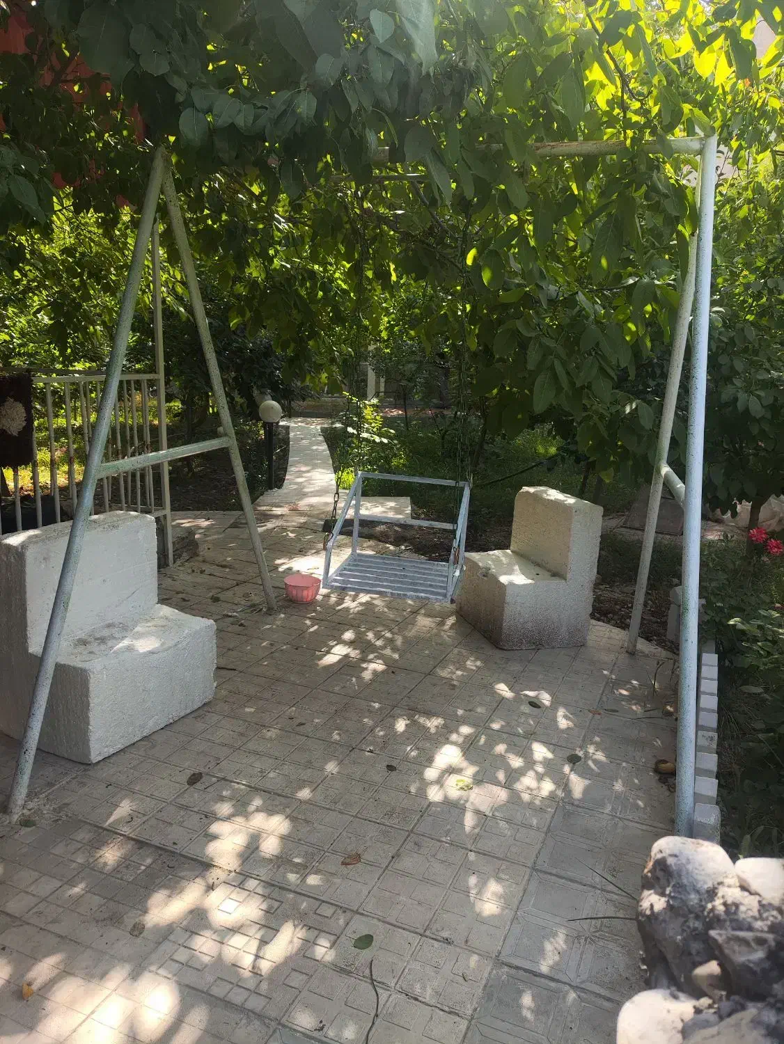باغ در پاقلعه