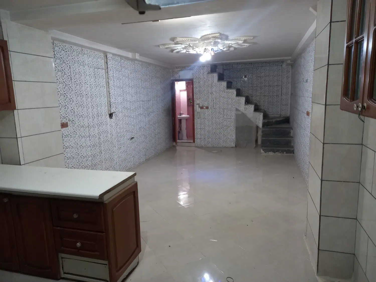 محیطی جهت سالن تتو ناخن کار  تولیدی  دفتر خیاطی