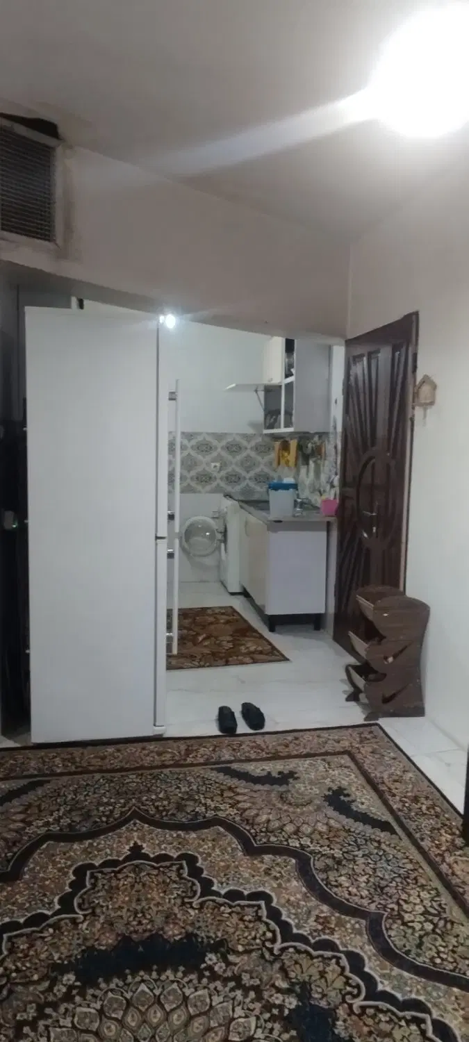 اجاره واحد ۶۰ متری
