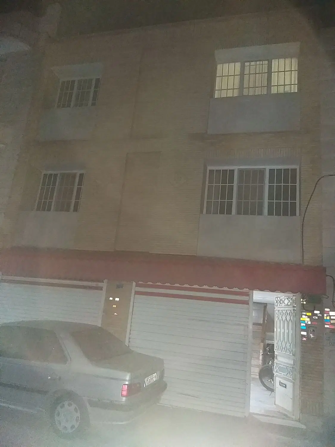 اجاره واحد آپارتمان با حیاط اختصاصی