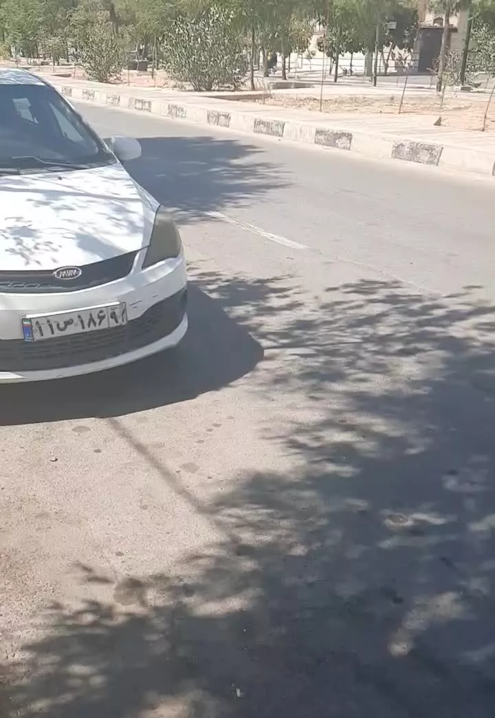 منزل ویلایی دربست۲۰۰متری درمقر بربلوار۴۵متری لاوان
