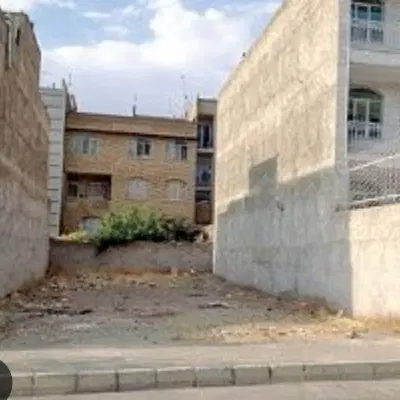 زمین مسکونی
